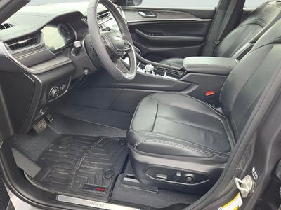 2023 Jeep Grand Cherokee Overland 4x4