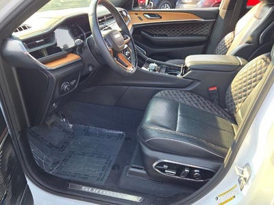 2023 Jeep Grand Cherokee L Summit 4x4