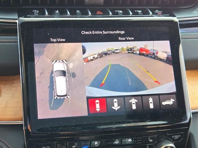 2023 Jeep Grand Cherokee L Summit 4x4