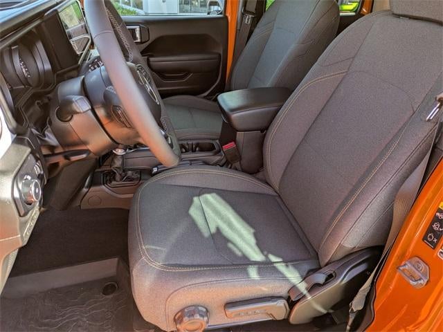 2025 Jeep Wrangler Willys 4 Door 4x4