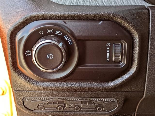 2025 Jeep Wrangler Willys 4 Door 4x4