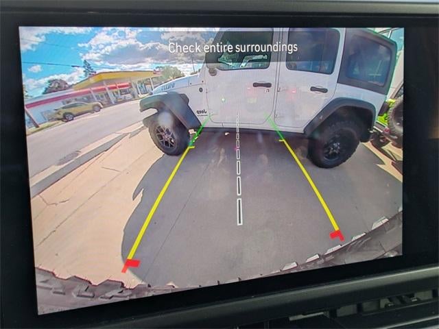 2025 Jeep Wrangler Willys 4 Door 4x4