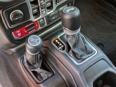 2025 Jeep Wrangler Willys 4 Door 4x4