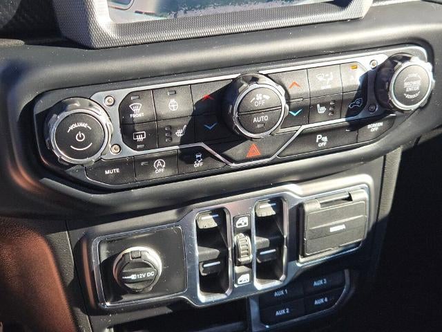 2020 Jeep Gladiator Overland 4x4