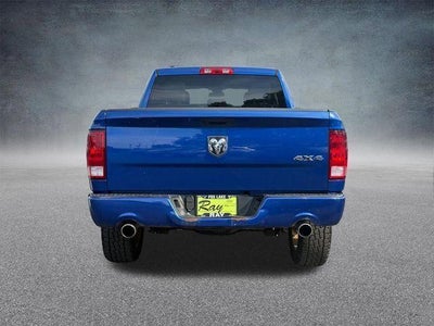 2017 RAM 1500 Express 4x4 Quad Cab 6'4" Box