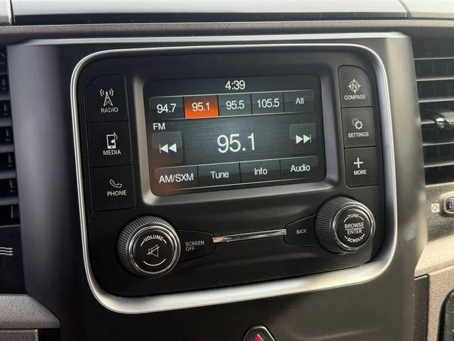2017 RAM 1500 Express 4x4 Quad Cab 6'4" Box