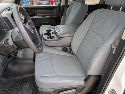 2019 RAM 1500 Classic Express 4x4 Crew Cab 5'7" Box