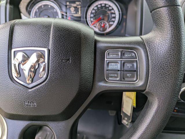 2019 RAM 1500 Classic Express 4x4 Crew Cab 5'7" Box