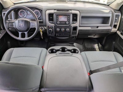 2019 RAM 1500 Classic Express 4x4 Crew Cab 5'7" Box