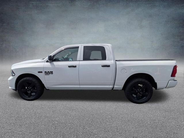 2019 RAM 1500 Classic Express 4x4 Crew Cab 5'7" Box