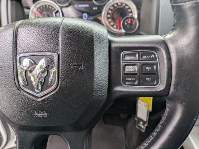 2015 RAM 1500 4WD Crew Cab 5.7 Ft Box Big Horn