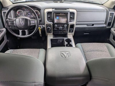 2015 RAM 1500 4WD Crew Cab 5.7 Ft Box Big Horn