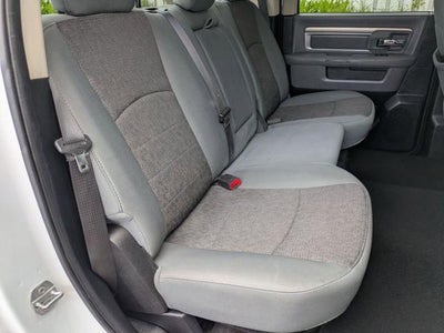 2015 RAM 1500 4WD Crew Cab 5.7 Ft Box Big Horn