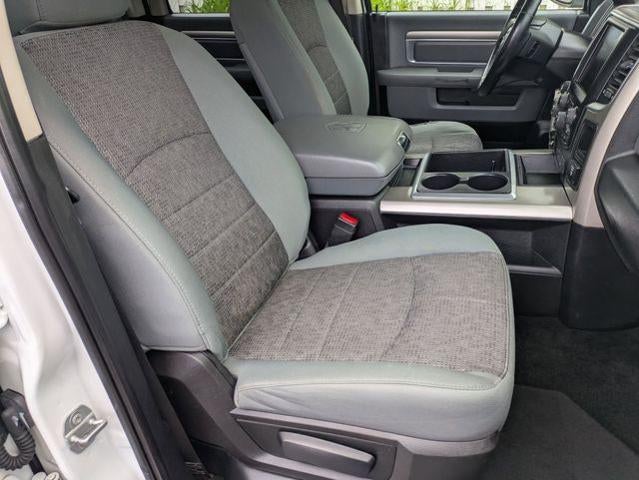 2015 RAM 1500 4WD Crew Cab 5.7 Ft Box Big Horn