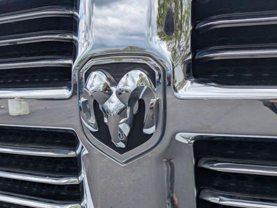 2015 RAM 1500 4WD Crew Cab 5.7 Ft Box Big Horn