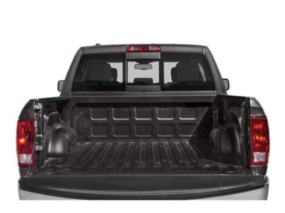 2014 RAM 1500 4WD Crew Cab 5.7 Ft Box Big Horn