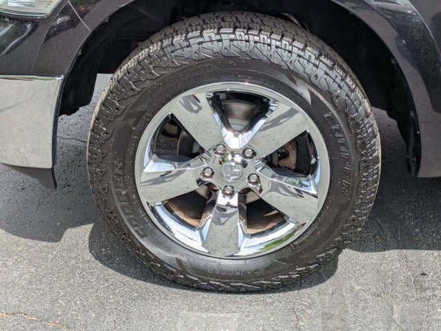 2015 RAM 1500 4WD Crew Cab 5.7 Ft Box Outdoorsman