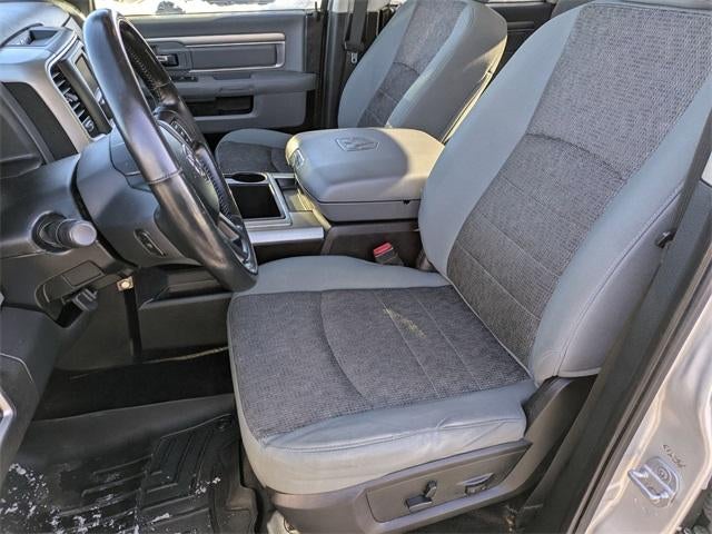 2014 RAM 1500 4WD Crew Cab 5.7 Ft Box Big Horn