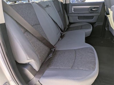 2014 RAM 1500 4WD Crew Cab 5.7 Ft Box Big Horn