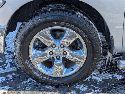 2014 RAM 1500 4WD Crew Cab 5.7 Ft Box Big Horn