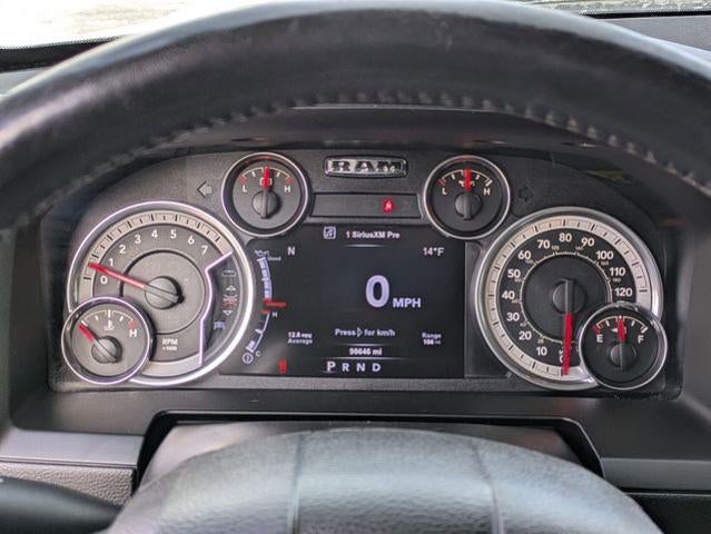 2017 RAM 1500 Night 4x4 Crew Cab 5'7" Box