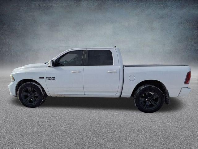 2017 RAM 1500 Night 4x4 Crew Cab 5'7" Box