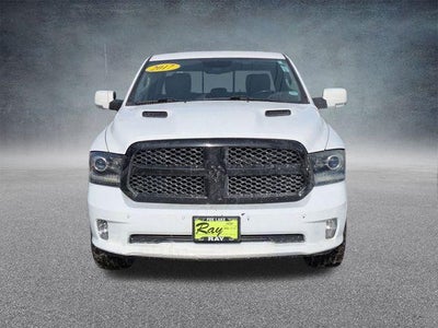 2017 RAM 1500 Night 4x4 Crew Cab 5'7" Box