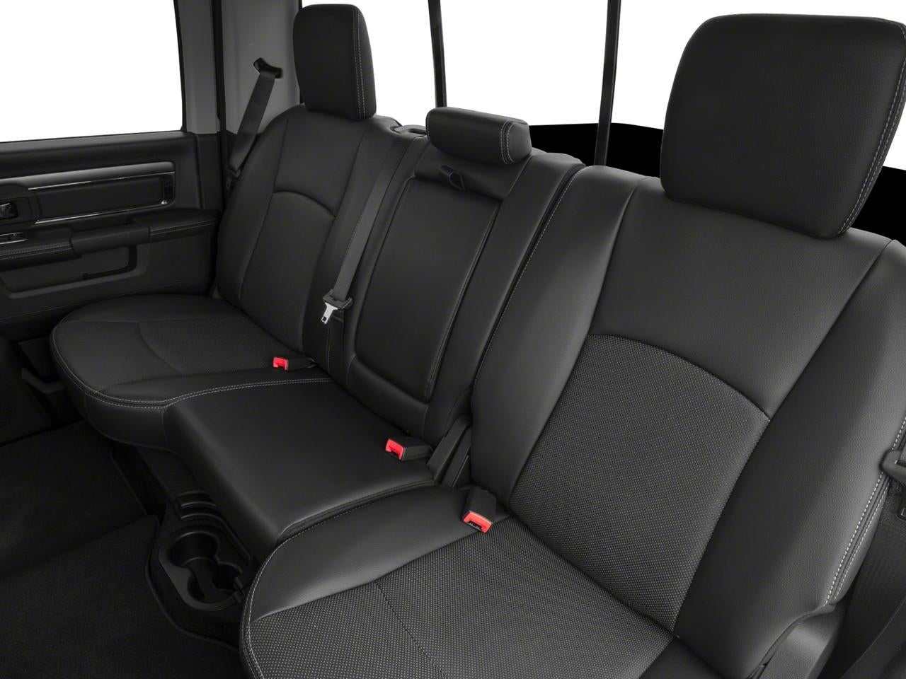 2017 RAM 1500 Night 4x4 Crew Cab 5'7" Box