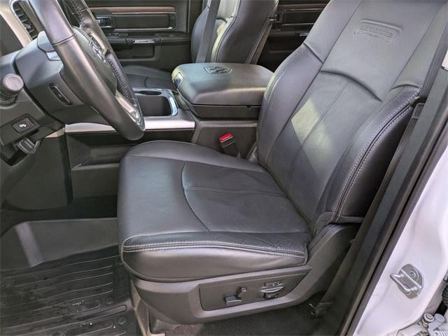 2018 RAM 1500 Laramie 4x4 Crew Cab 5'7" Box