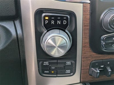 2018 RAM 1500 Laramie 4x4 Crew Cab 5'7" Box