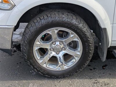 2018 RAM 1500 Laramie 4x4 Crew Cab 5'7" Box