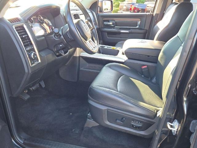 2017 RAM 1500 Laramie 4x4 Crew Cab 5'7" Box