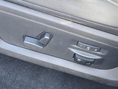 2017 RAM 1500 Laramie 4x4 Crew Cab 5'7" Box
