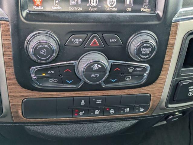 2017 RAM 1500 Laramie 4x4 Crew Cab 5'7" Box