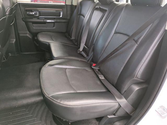 2017 RAM 1500 Laramie 4x4 Crew Cab 5'7" Box