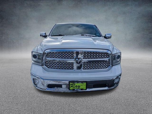 2017 RAM 1500 Laramie 4x4 Crew Cab 5'7" Box