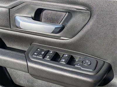 2025 RAM 1500 Tradesman 4x4 Quad Cab 6'4" Box