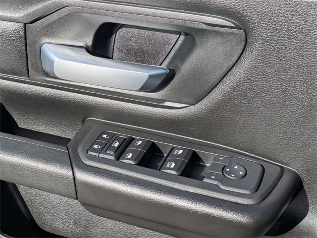 2025 RAM 1500 Tradesman 4x4 Quad Cab 6'4" Box