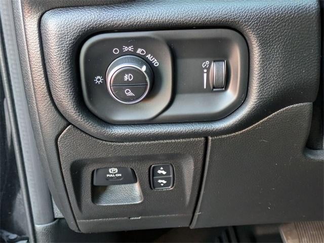 2021 RAM 1500 Big Horn 4x4 Crew Cab 5'7" Box