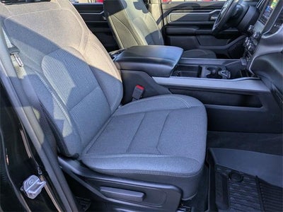 2021 RAM 1500 Big Horn 4x4 Crew Cab 5'7" Box