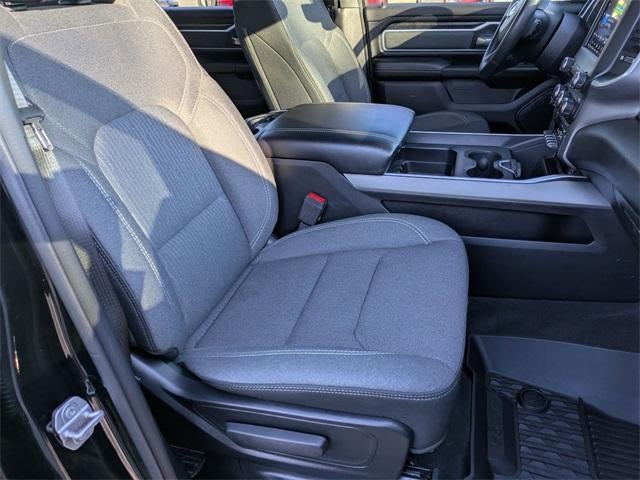 2021 RAM 1500 Big Horn 4x4 Crew Cab 5'7" Box