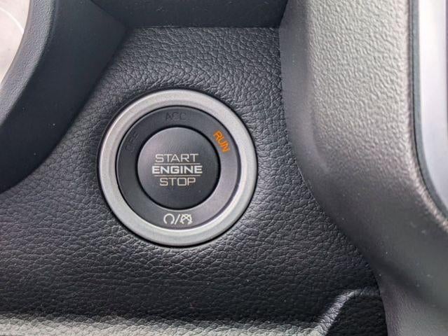 2019 RAM 1500 Big Horn/Lone Star 4x4 Crew Cab 5'7" Box