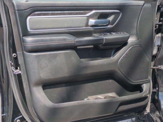 2021 RAM 1500 Big Horn 4x4 Crew Cab 5'7" Box