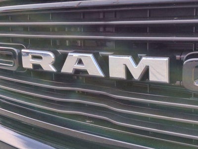 2021 RAM 1500 Big Horn 4x4 Crew Cab 5'7" Box