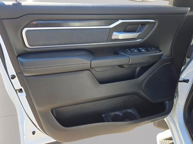 2022 RAM 1500 Big Horn 4x4 Crew Cab 5'7" Box