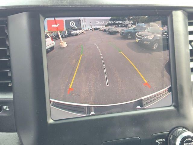 2022 RAM 1500 Big Horn 4x4 Crew Cab 5'7" Box