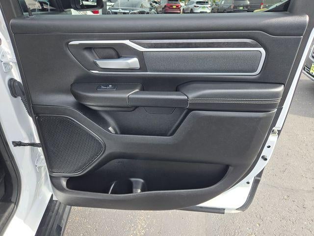 2022 RAM 1500 Big Horn 4x4 Crew Cab 5'7" Box