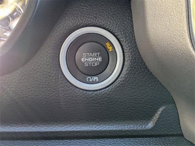 2022 RAM 1500 Laramie 4x4 Crew Cab 5'7" Box