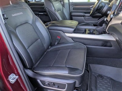2022 RAM 1500 Laramie 4x4 Crew Cab 5'7" Box