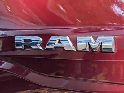 2022 RAM 1500 Laramie 4x4 Crew Cab 5'7" Box